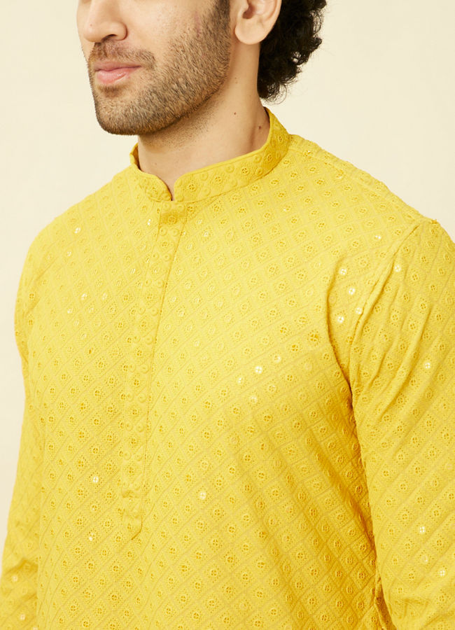 alt message - Manyavar Men Candlelight Yellow Floral Patterned Sequined Chikankari Kurta Set image number 1